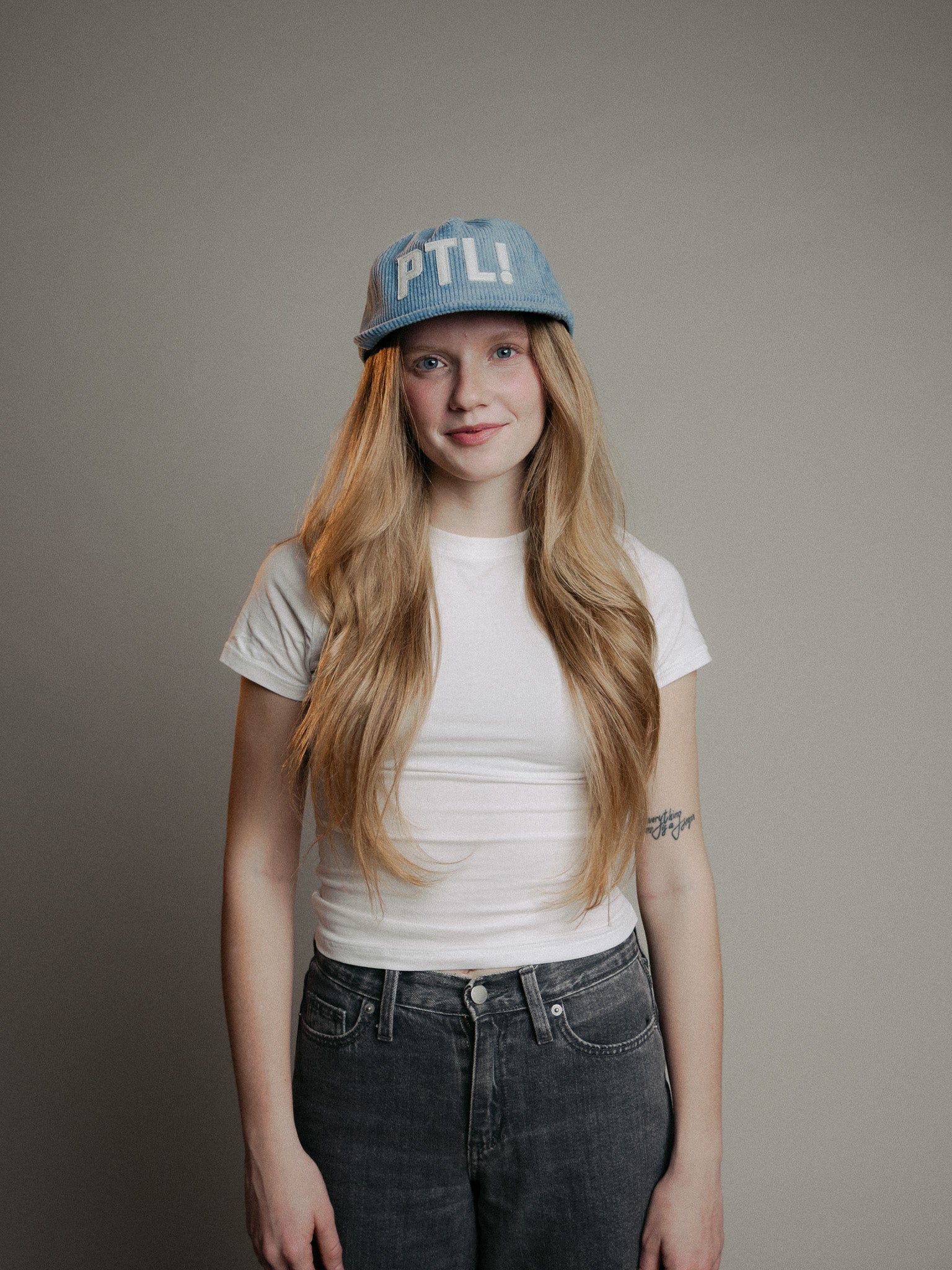 "Praise the Lord!" Corduroy Hat - Image 3